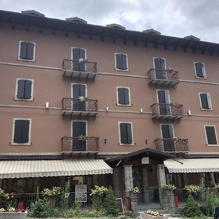 Hotel Appennino Fiumalbo Buitenkant foto