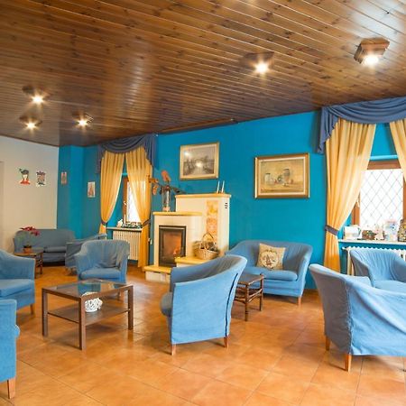 Hotel Appennino Fiumalbo Buitenkant foto