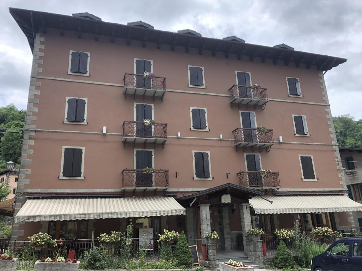 Hotel Appennino Fiumalbo Buitenkant foto