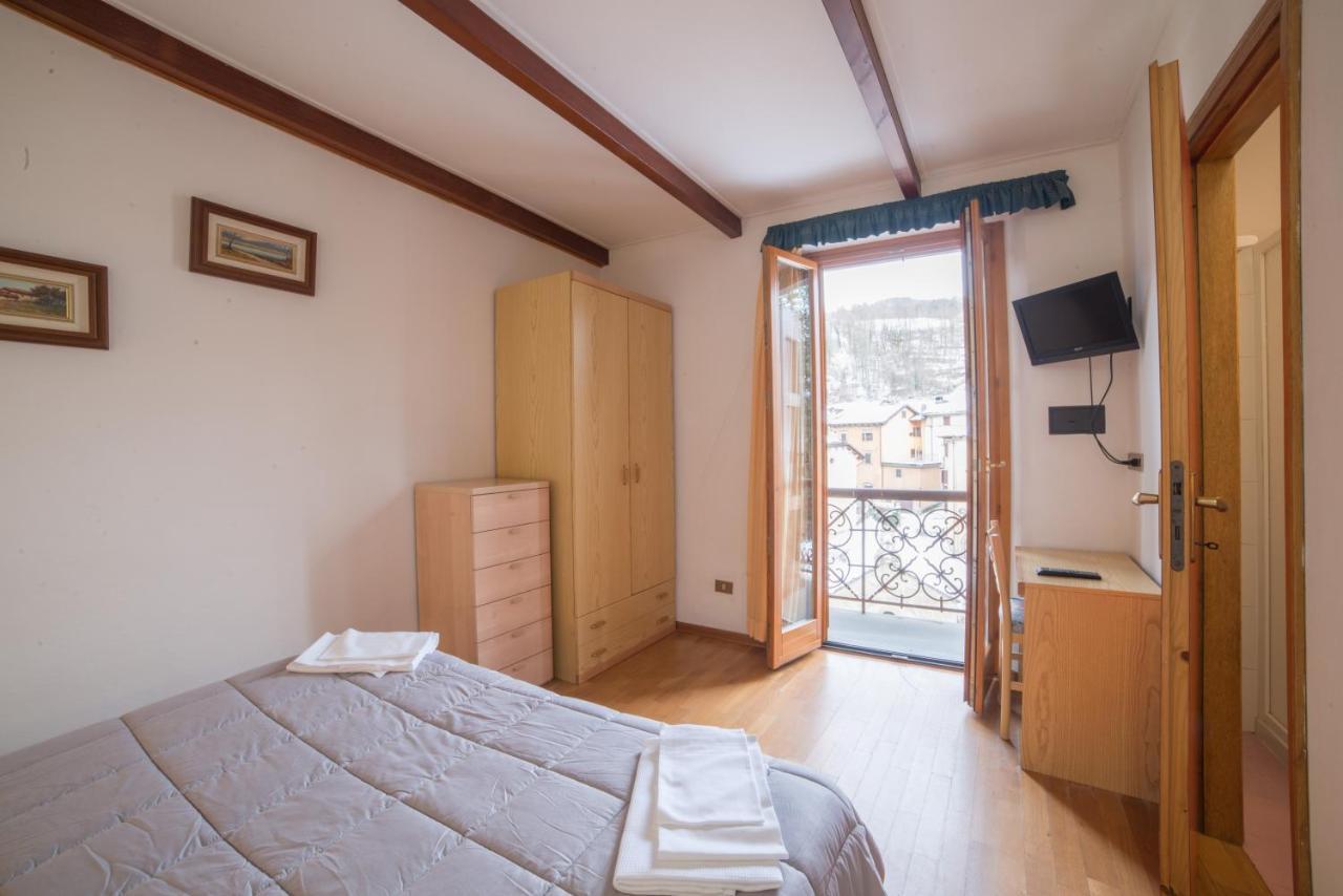 Hotel Appennino Fiumalbo Buitenkant foto